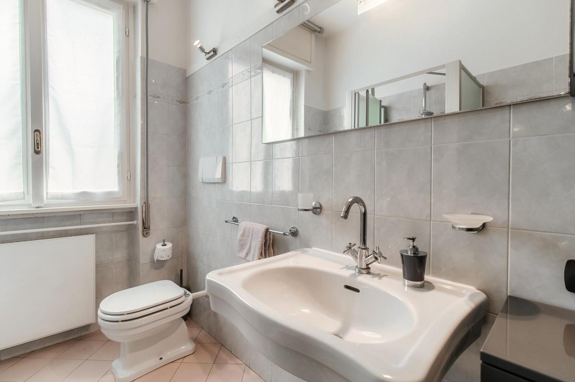 Vista Lario Apartment - Aqua Apartments Cernobbio Bagian luar foto